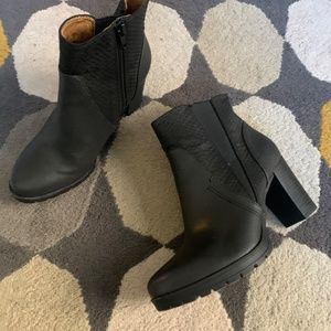 Natural Soul Black Heeled Boots